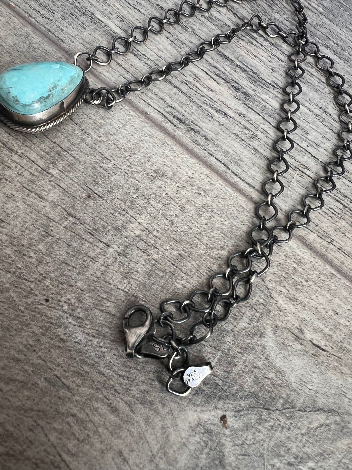 Tie necklace lariat