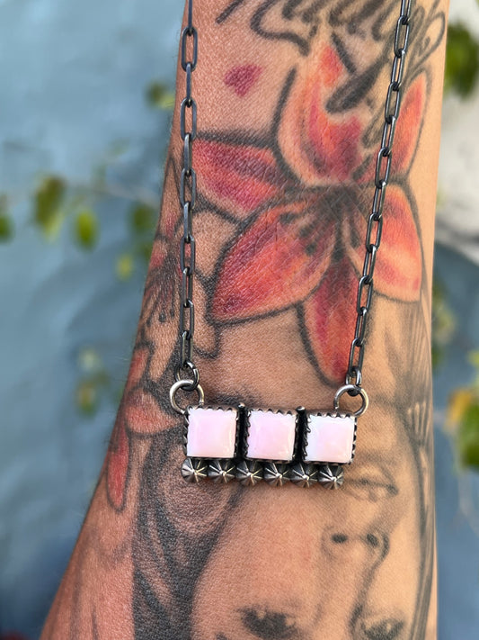 Pink Conch Bar necklace