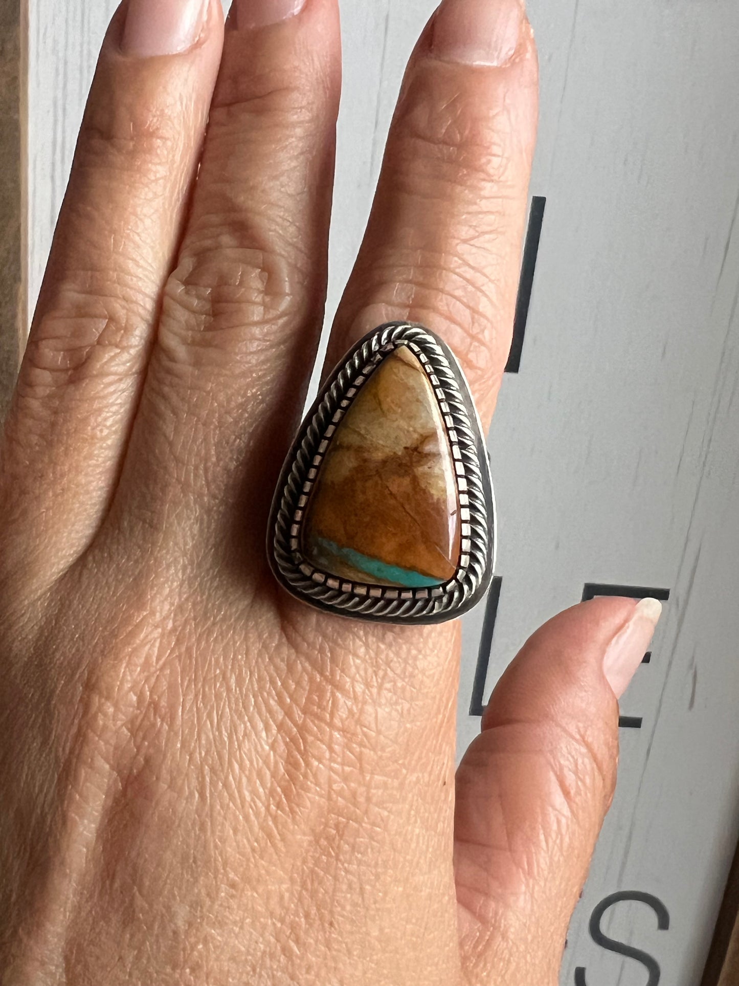 Royston Ribbon Ring