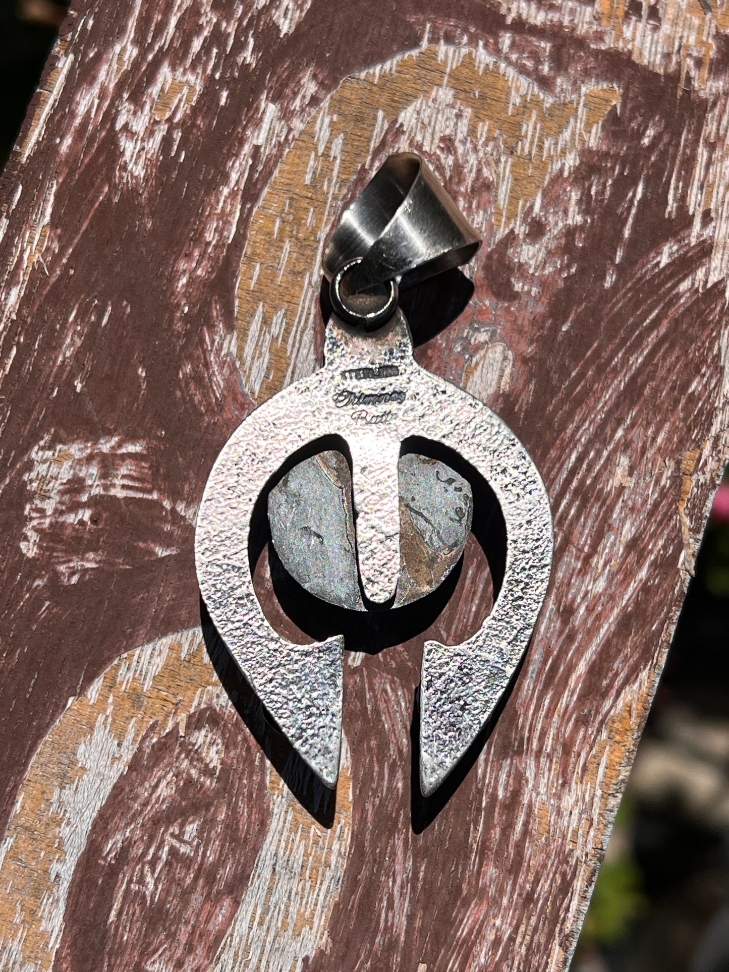 Naja Pendant