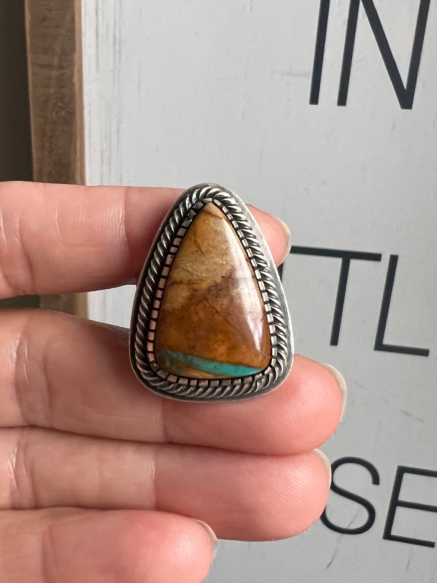 Royston Ribbon Ring