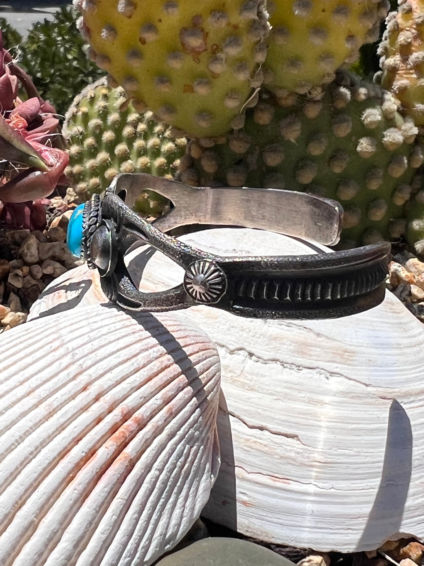 Eva & Linberg Billah Cuff