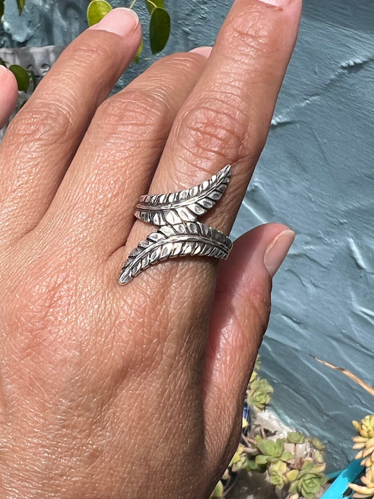 Leaf ring