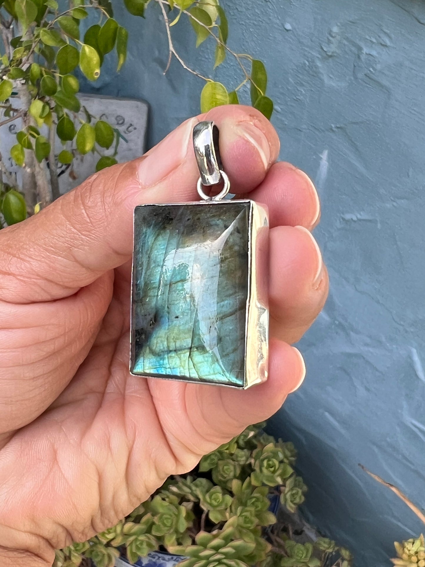 Labradorite Pendant