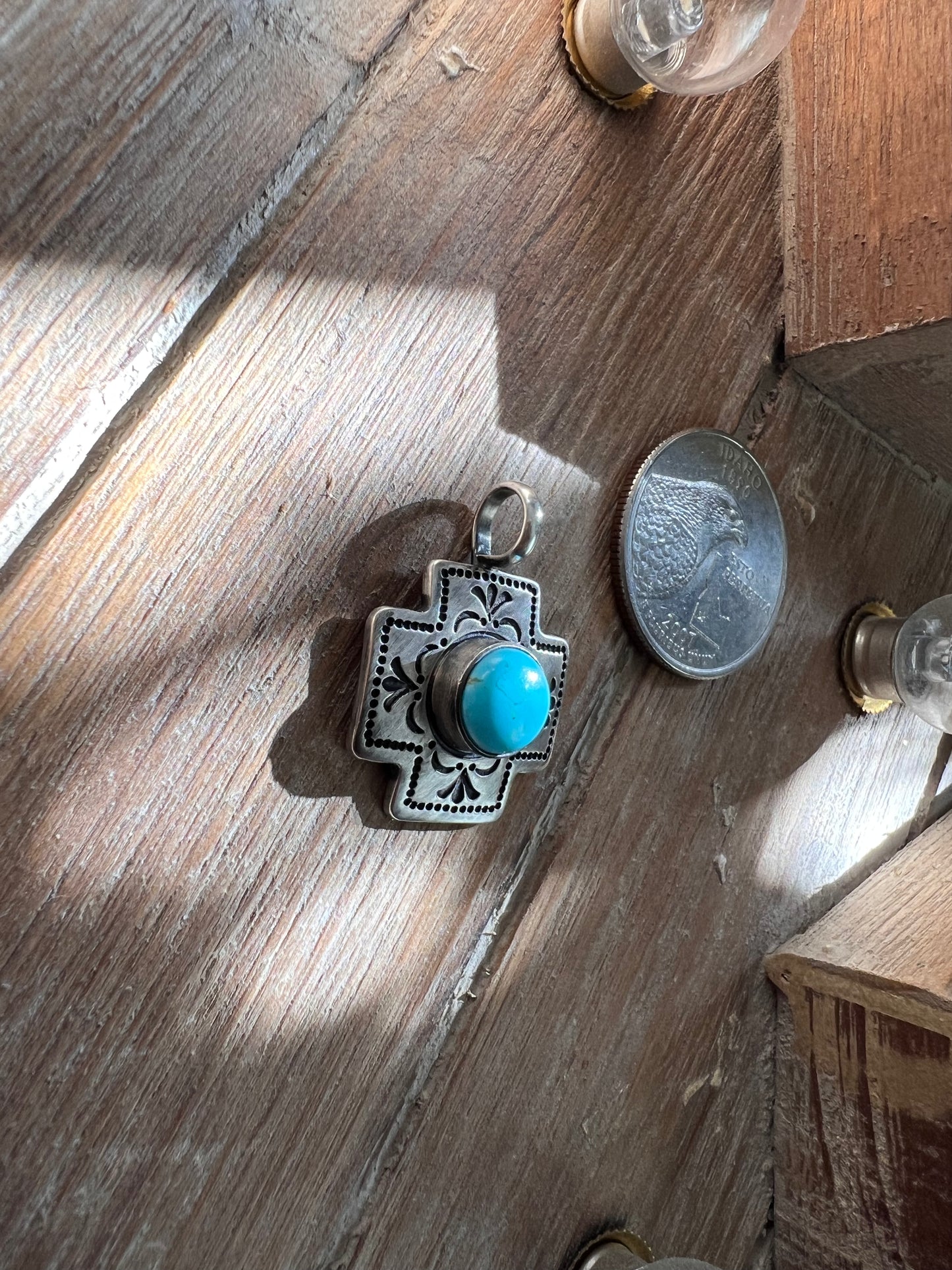 Cross pendant