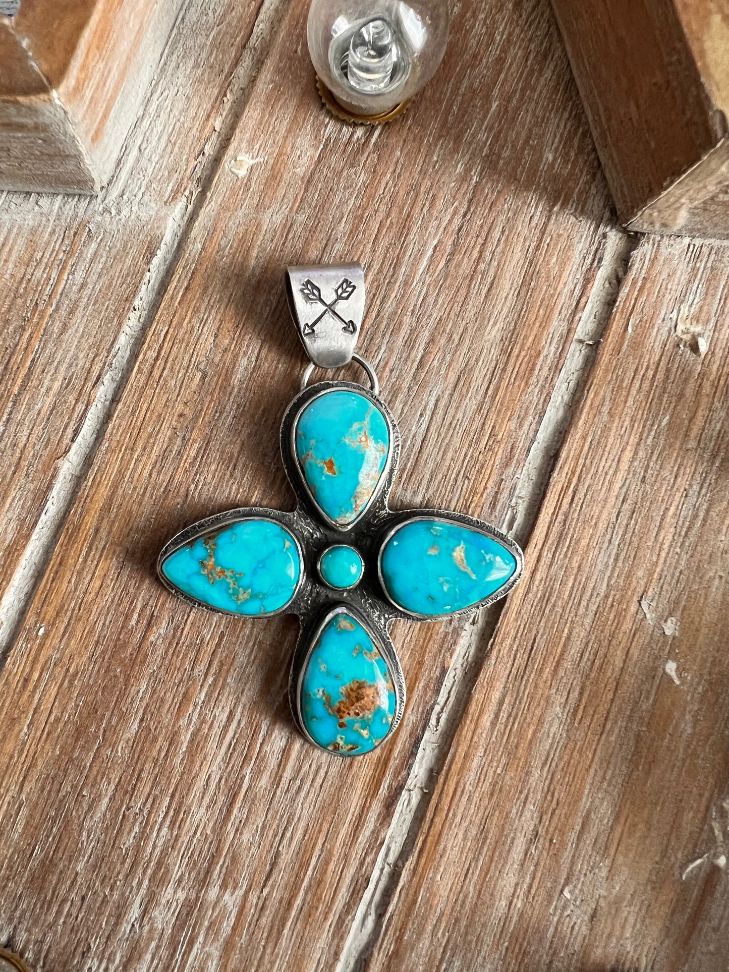Palomino Turquoise pendant
