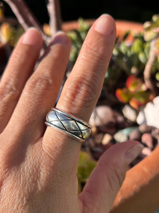 Spinner Ring