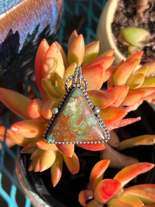 Kingman Pendant